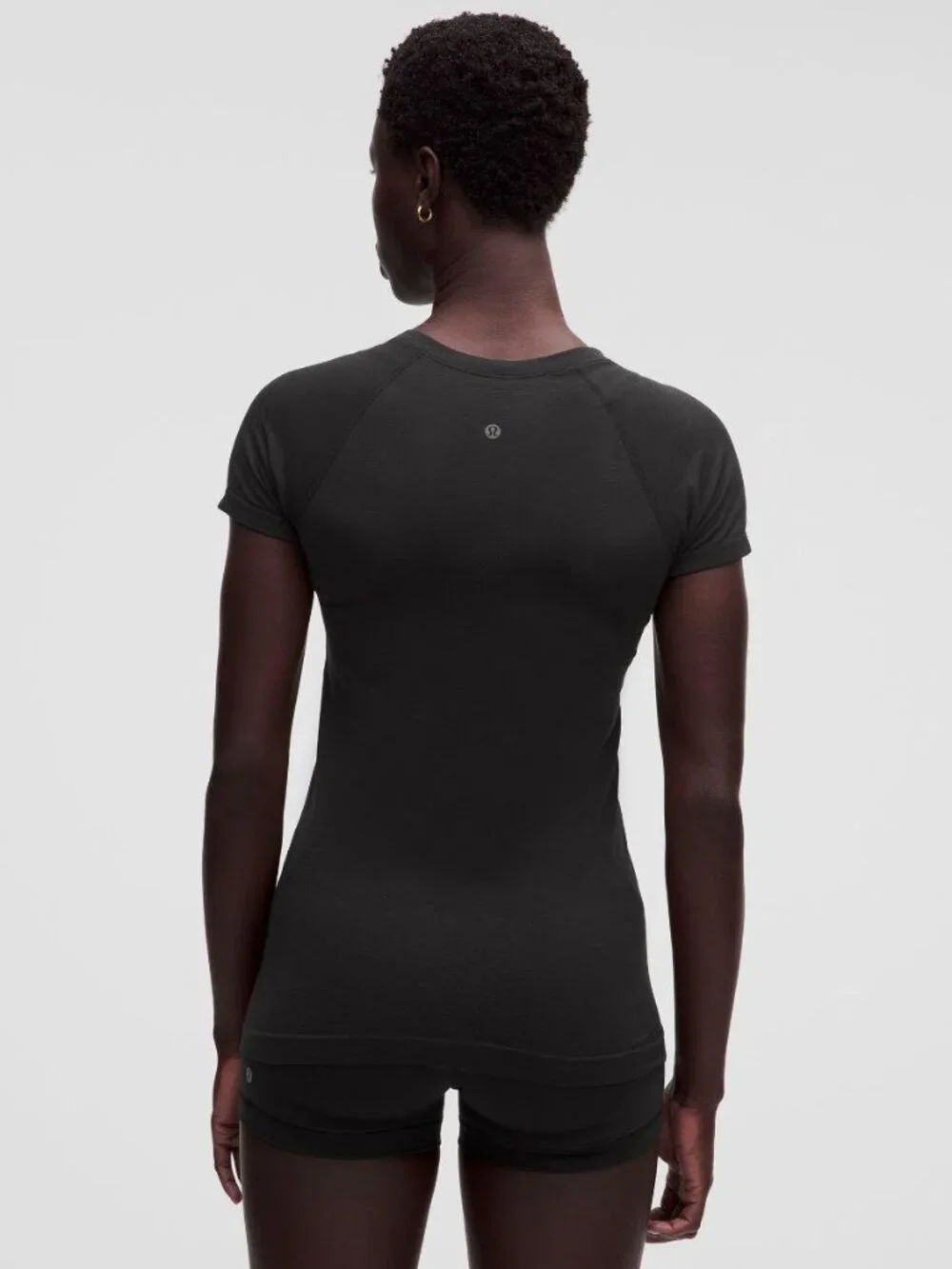 NWT Lululemon Swiftly Tech Short Sleeve Shirt 2.0 Black Size 6